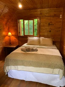 Chalets with 3 waterfalls on the property - Image 2