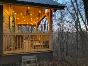 Exquisite Mountain Cabin near Eureka Springs - Image 3