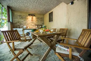 apartment in a Mediterranean stone house with a garden - Image 4