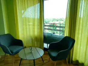 Apartment in Golden Sands Park with sea view - Image 4