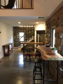 Stone Wine House - Image 4