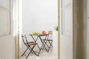 Number 28 - The house with the blue door - Image 5
