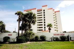 Quiet direct oceanfront 2 bed 2 bath condo w/pool - Image 5