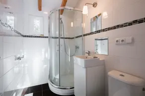 Cabins with a sauna and a hot tub - Image 5