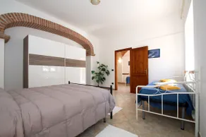 Residenza Maria Antonia - Historical Suite - Image 3