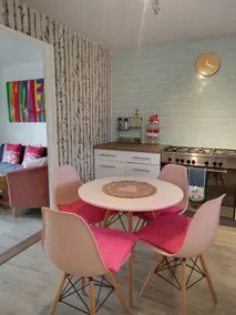 Modern Home near Seaside - Image 3