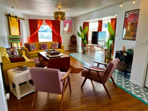 The Howdy Hideaway. A gated, mid-century, escape. - Image 4