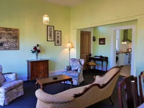 Coragulac House Cottages - Image 2