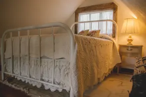 Moonshine Runners Cabin - Image 5