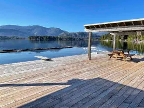 The Maples Retreat 3bd Sproat Lake w/ boat slip - Image 4