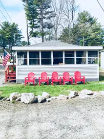 Cozy Cottage steps from Long Sands - Image 3