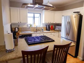 Tastefully designed 1500 Sq of Homeyness! - Image 4