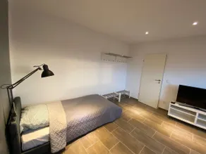Renovated 3.5 rooms 85 m² + balcony, TV, WiFi, washing machine - Image 5