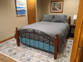 Centrally Located Guest Suite - Image 5