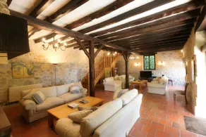 Huge Dordogne House, heated pool, 5 acres - Image 4