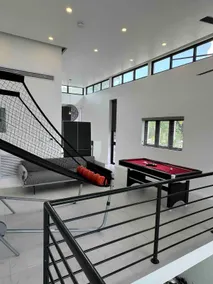 Elysium Escapes Luxury 3BR Villa 18Mins FR Airport - Image 5