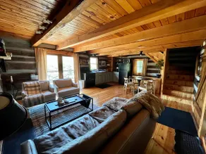 Cozy Historic Cabin with stellar view of Big Schloss - Image 4