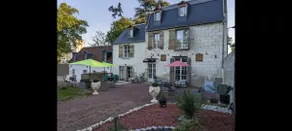 Le Saint-Honoré Bed and Breakfast - Image 3