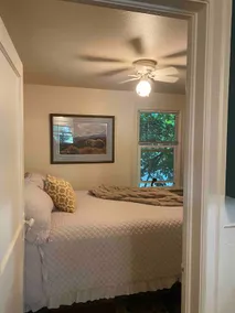Cozy Cottage in the City - Image 5