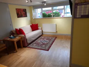 Byrne’s S/C grd fl flat £95 a night + Airbnb fees - Image 2