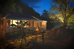 Wayward Inn - Entire place - Image 2