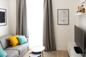 Renovated apartment 2-minute walk from the lake - Free Wi-Fi - Image 3