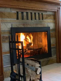 Large, cozy home for year-round recreational use - Image 2