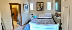 A Scenic & Secure Hilltop Full Guest House Getaway - Image 4