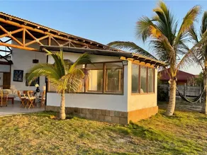 Beachfront house in Vichayito - Image 3