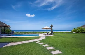 Amed, Bali. Aslin Villa - Image 3