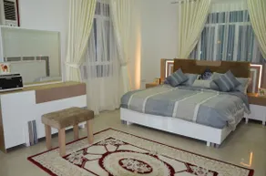 Private Apt + King Bed + Wifi + BeIN TV + Parking_ - Image 3