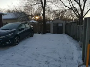 Cute home in the heart of Kitchener! - Image 2