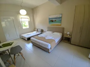Minimalistic Apartment Near the Sea - Image 5
