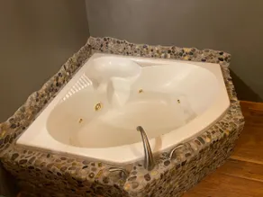 Luxury in the Woods! Fireplace & Whirlpool Tub! - Image 4