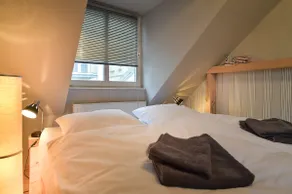 central comfy and quiet 2 room apt. - Image 3
