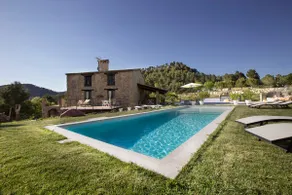 Stylish loft in Montserrat - Image 5