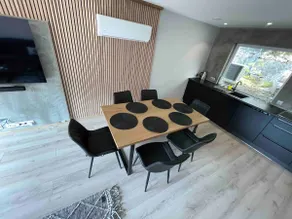 Exclusive apartment in a quiet area - Image 2