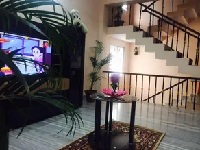 4 bedroom centrally located spacious house in Banjara hills road number 3 - Image 4