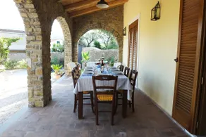 Old Stone Farmhouse newly renovated with a large garden in Castellabate - Image 3