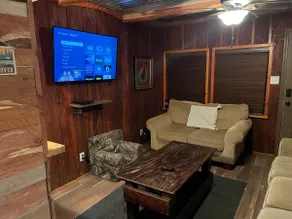 Mud Lake Lodge - Image 3