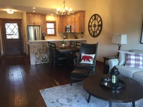 Hidden Mountain Gem with Fantastic Views! - Image 3