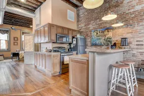 The Loft on the Square - Image 5