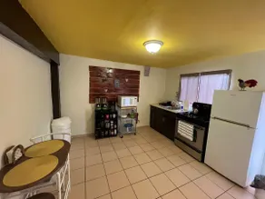 The Tree House - Image 4