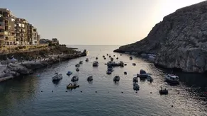 Seafront Penthouse with Terrace in Xlendi, Gozo - Image 3