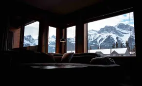 Great Location! 2BR Mountain view Condo in Canmore - Image 2