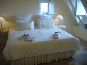 Romantic Private Cottage – La Boulangerie - Image 2