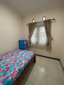 Guest House Kota Magelang - Image 4
