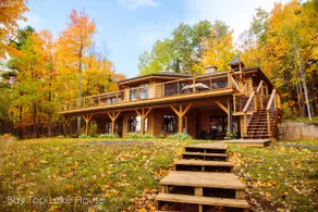 Bay Top Lake House Spacious Lakeshore Home - Image 2