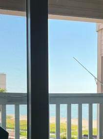 Lovely 1-BR w/ pool & beach access - Image 3