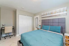 Luxe Beach Retreat with Free Parking - Image 3